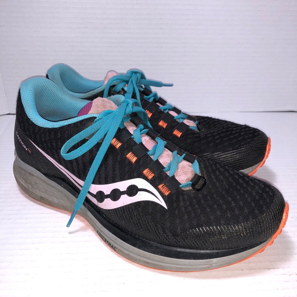 Saucony Canyon TR Women's Size 9.5 Trail Running Shoes Future Black Orange